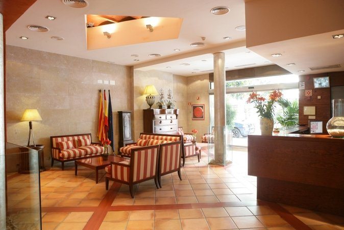 Hotel Vila De Tossa 2