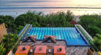 Hotel Tribe Bali Kuta Beach 4
