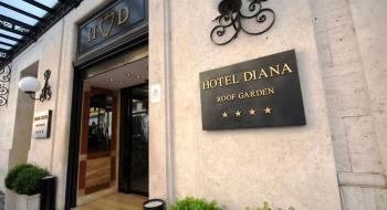 Hotel Diana Roof Garden 3