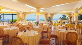 Hotel Baia Taormina 4