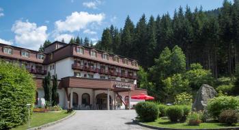 Hotel Weitlanbrunn 2