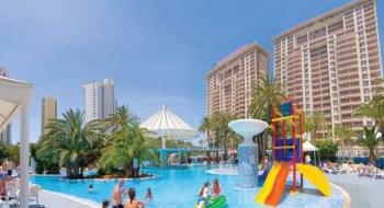 Resort Magic Tropical Splash 4