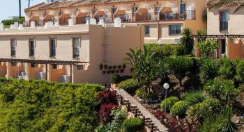 Hotel Ramada Hotel En Suites By Wyndham Costa Del Sol 4