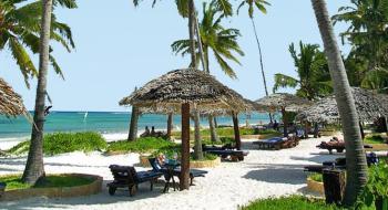 Hotel Breezes Beach Club En Spa 4