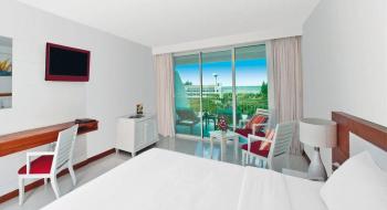 Hotel Pinnacle Grand Jomtien Resort 4