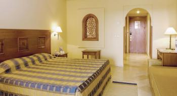 Hotel Alhambra Thalasso 4