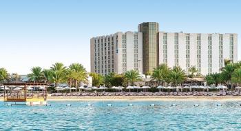 Hotel Radisson Blu Abu Dhabi Corniche 2