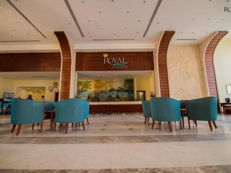 Hotel Royal Lagoons Resort