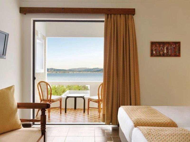 Hotel Ramada Loutraki Poseidon Resort 1