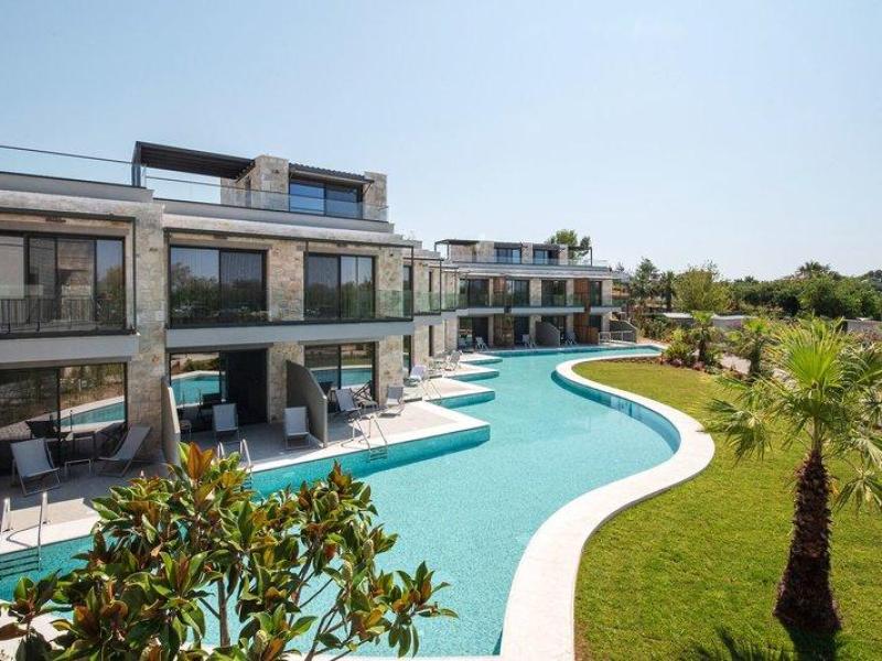 Hotel Portes Lithos Luxury Resort 1