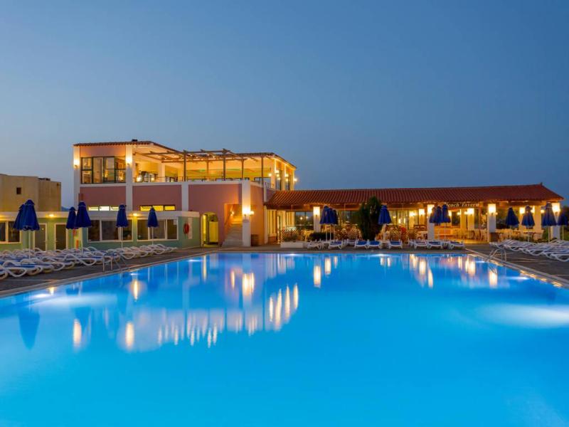 Hotel Dessole Dolphin Bay Resort 1
