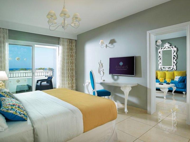 Resort Anemos Luxury Grand 1