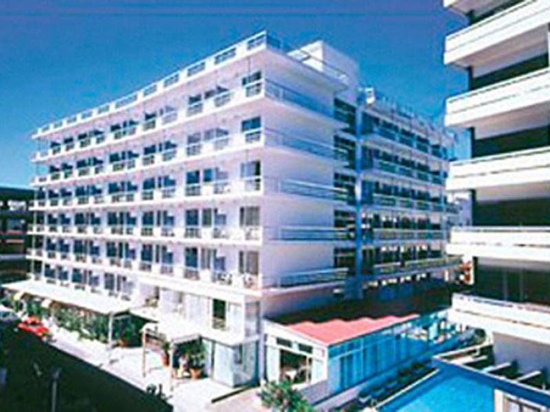 Hotel Manousos City