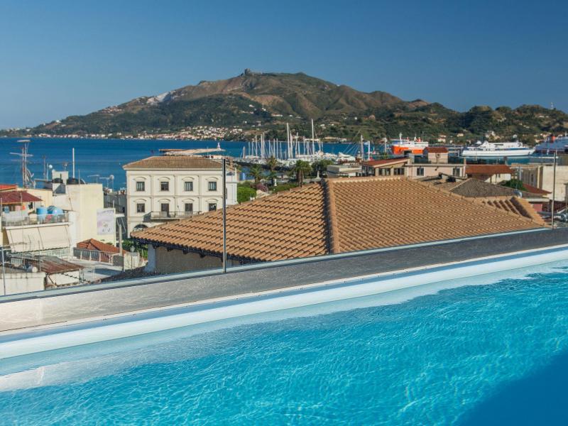 Hotel Diana
