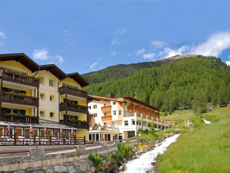 Hotel Paradies Pure Mountain Resort 1