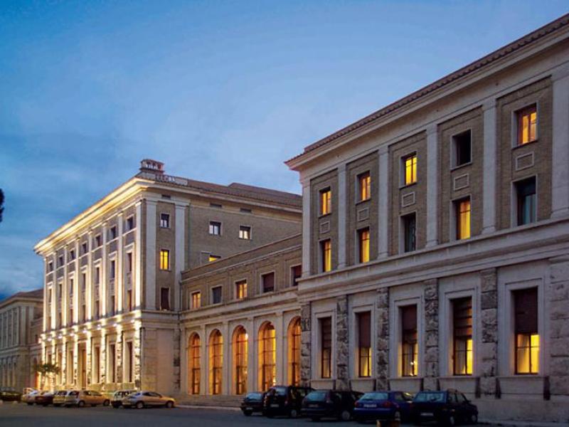 Hotel Th Roma Carpegna Palace