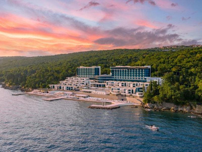 Resort Hilton Rijeka Costabella Beach Resort En Spa 1