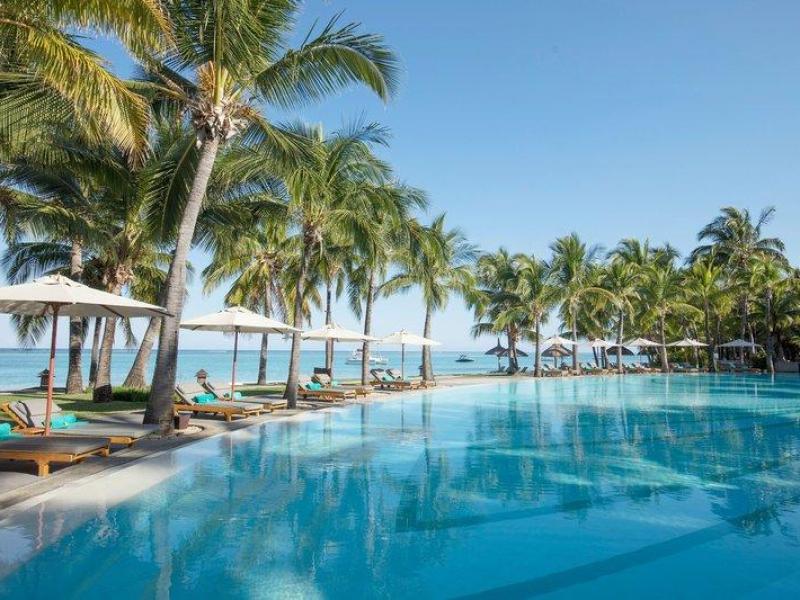 Hotel Beachcomber Paradis Golf Resort And Spa 1