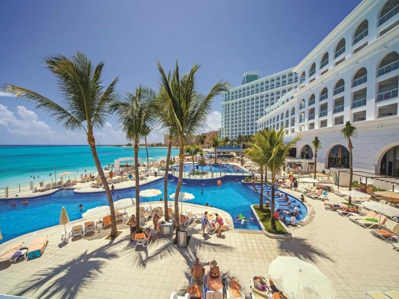 Hotel Riu Cancun 1