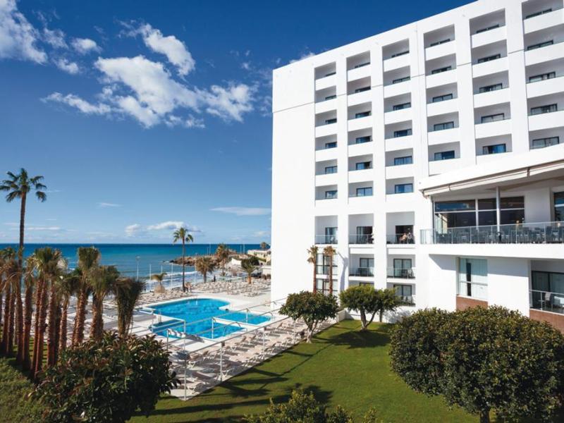 Hotel Riu Monica