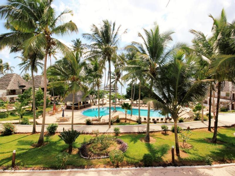 Hotel Paradise Beach Resort 1