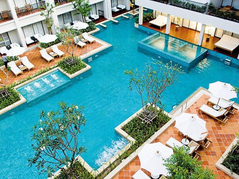 Hotel Banthai Beach Resort En Spa
