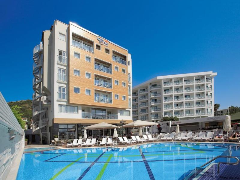 Hotel Cettia Beach Resort 1