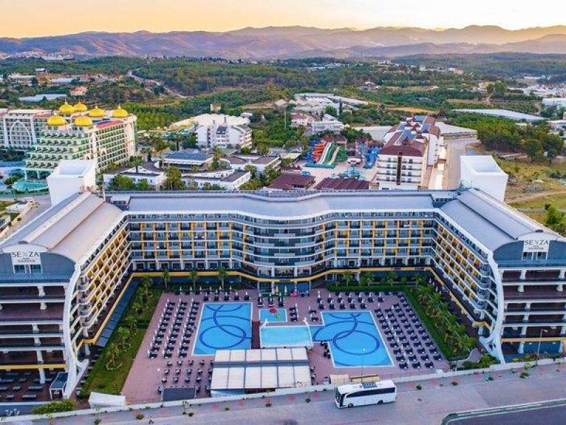 Hotel Senza The Inn Resort En Spa