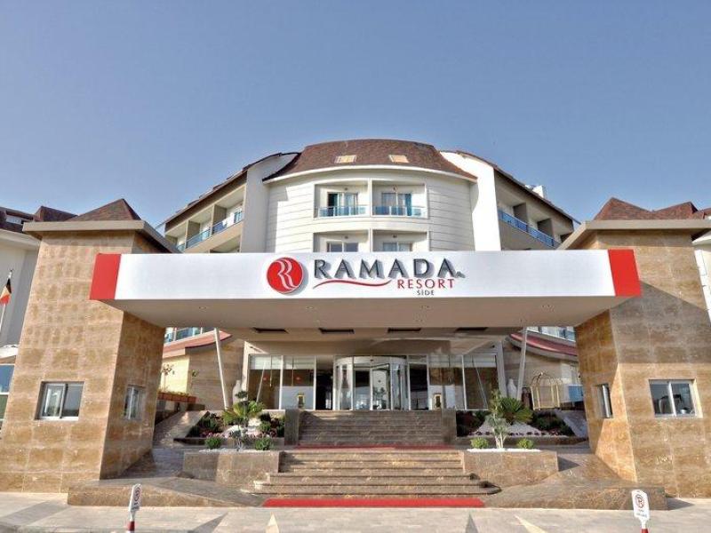 Hotel Ramada Resort Side
