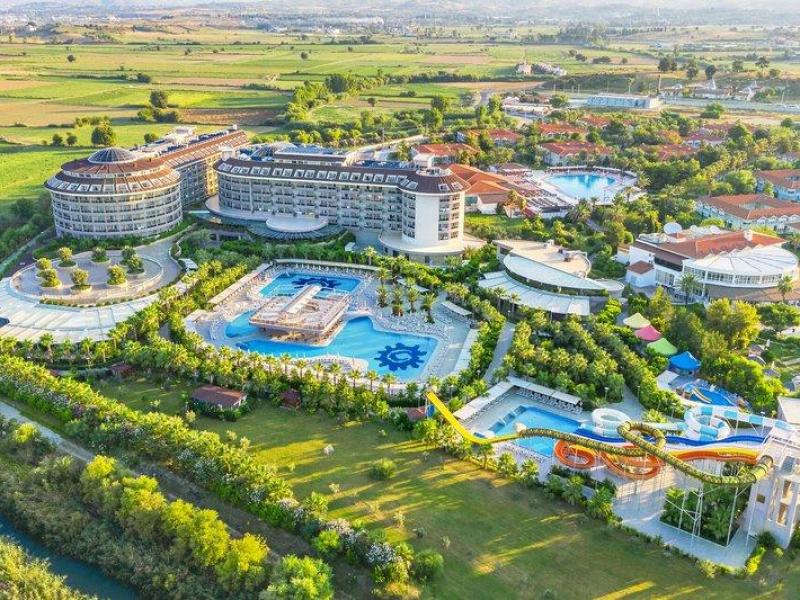 Hotel Sunmelia Beach Resort