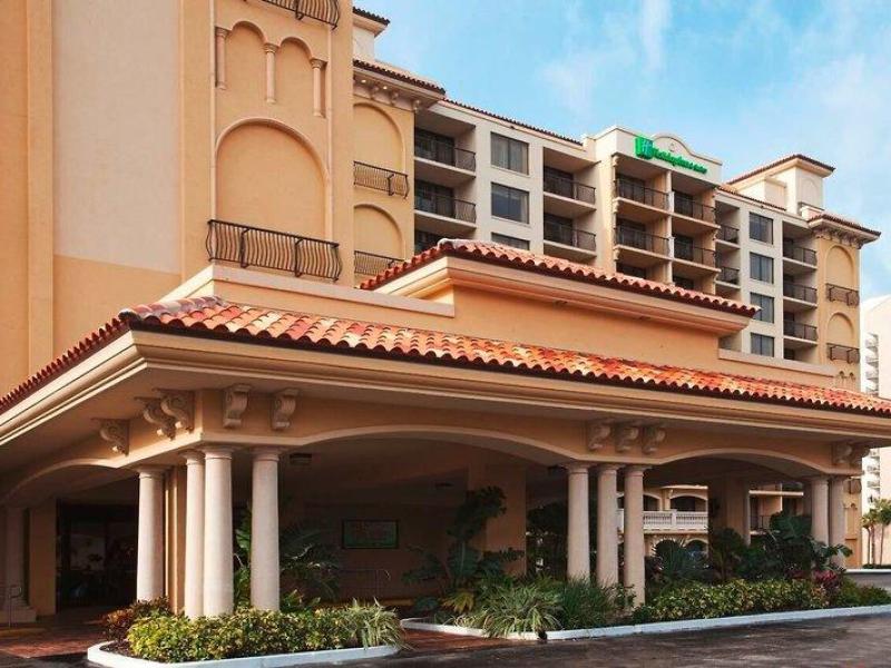 Hotel Holiday Inn Suites Clearwater Beach