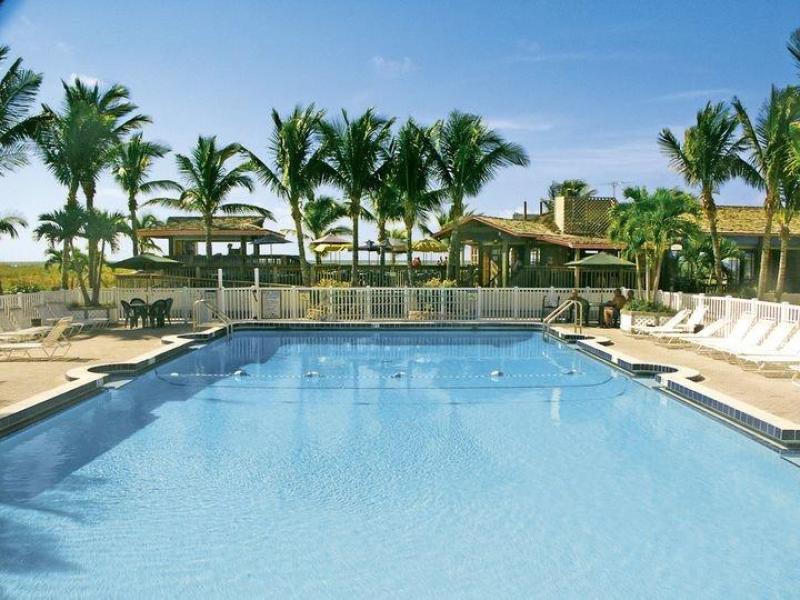 Hotel The Beachcomber Beach Resort