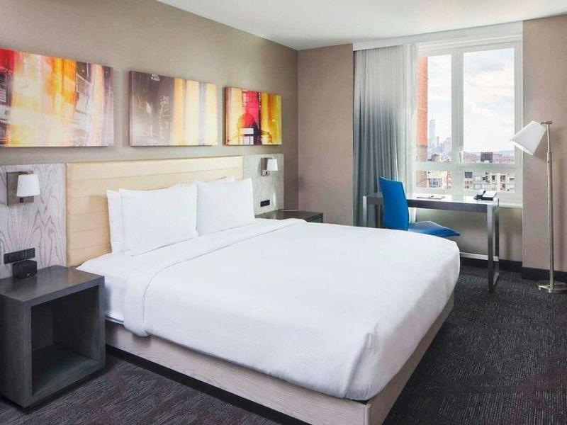 Hotel Doubletree By Hilton New York Times Square West