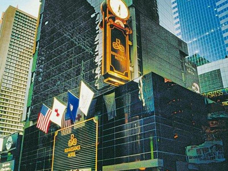 Hotel Renaissance New York Times Square 1